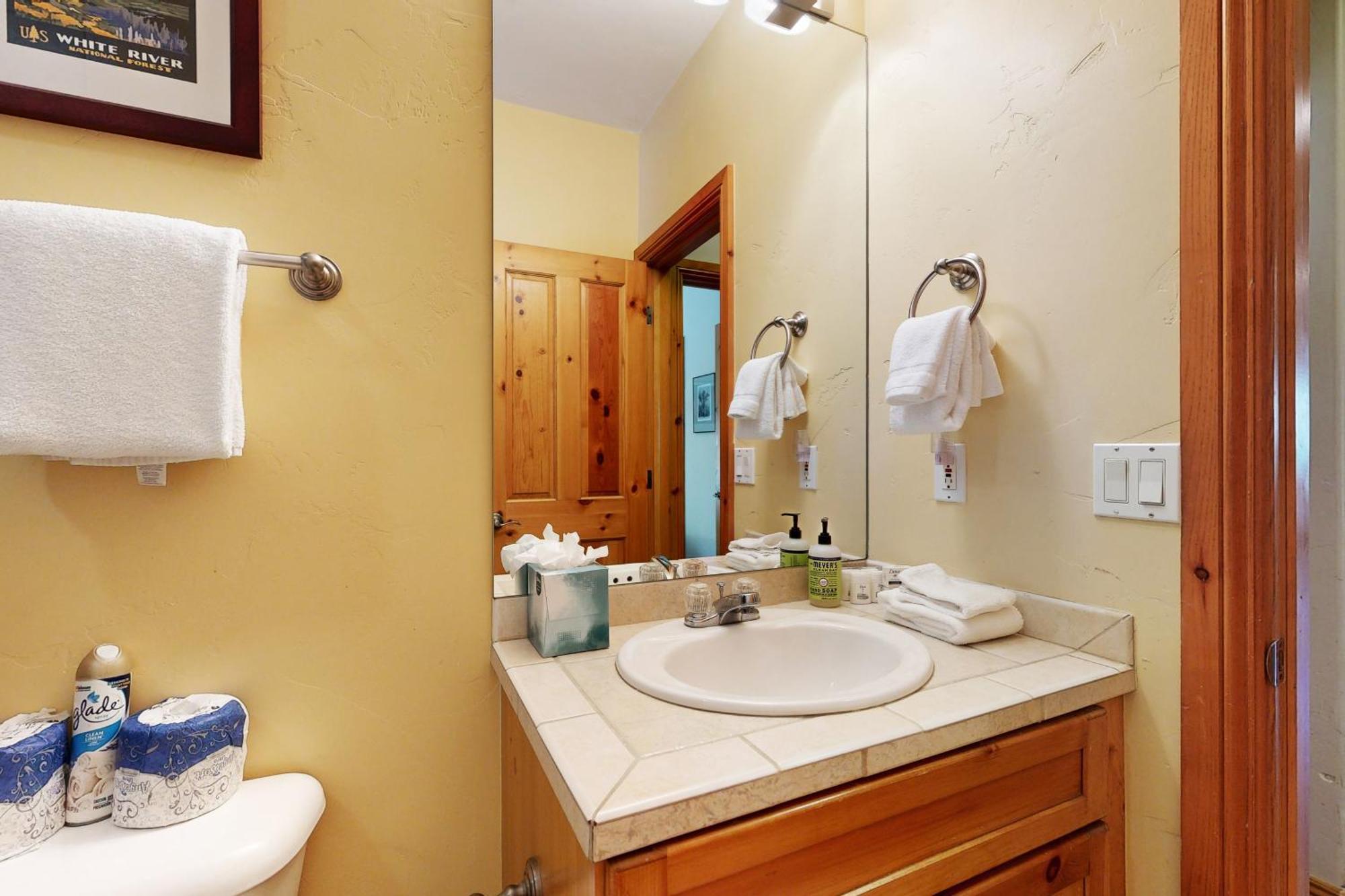 Beautiful East Vail 3 Bedroom Condo W/Hot Tub On Shuttle Route. Extérieur photo